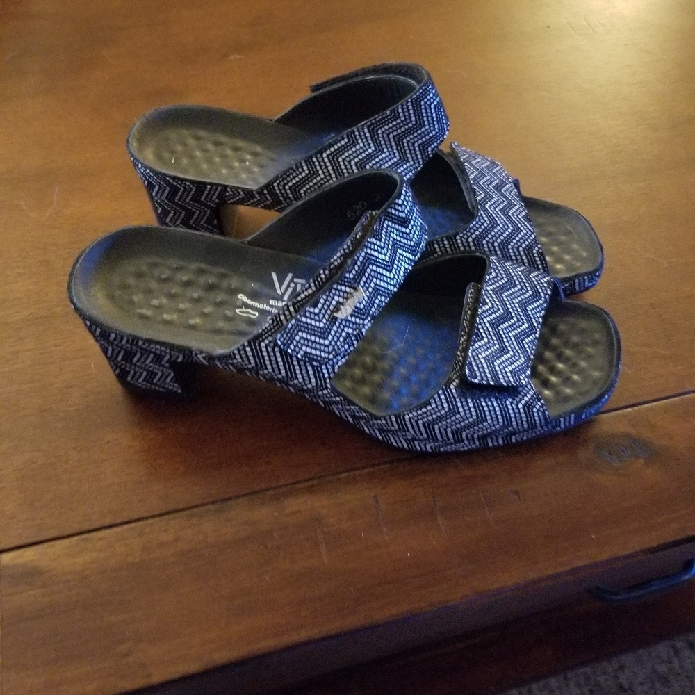 Vital shoes